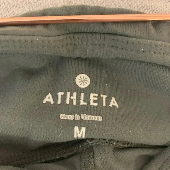 Athleta Green Tapered Ankle Partially Ribbed Athletic Leggings with Pockets - Picture 6 of 7